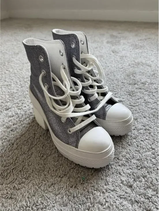 Converse Women’s 5.5 Chuck 70 De Luxe Heel Hi Top Glitter Sparkle Contemporary - Picture 3 of 9